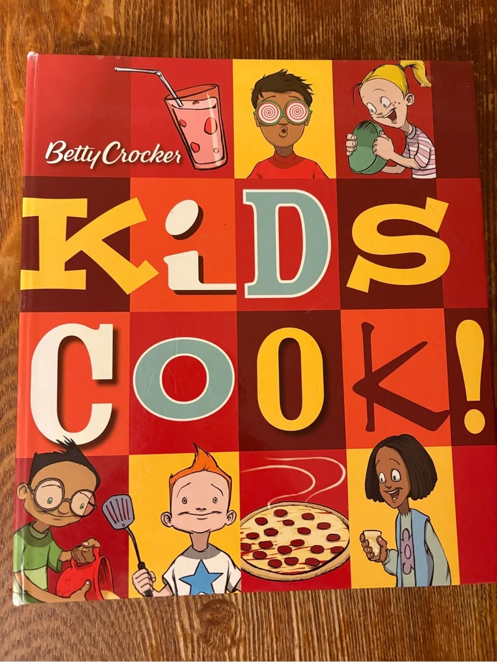 Betty Crocker Kids Cook! Spiral Bound Illustrated Cookbook Ages 9-12 (2007)